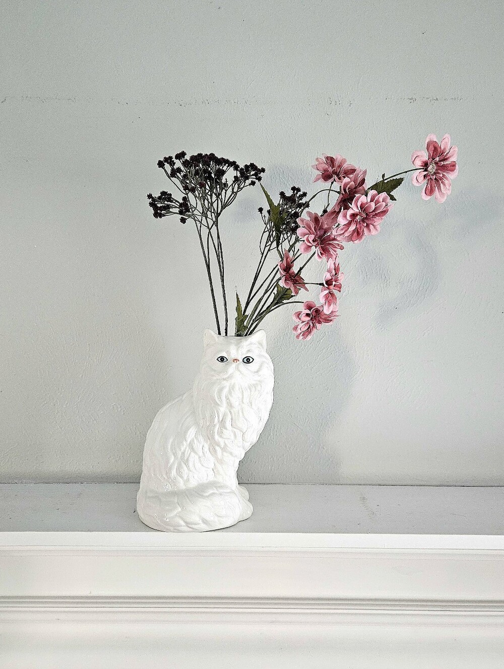 NWT Michael's Ashland Reflected Romance Ceramic White Persian 'Muffy' Cat Vase